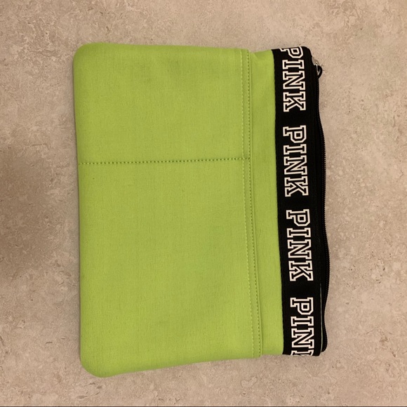VS Pink Pouch - Picture 4 of 5